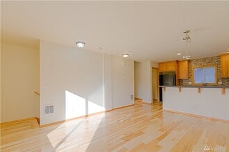 Building Photo - 7953 9th Ave SW