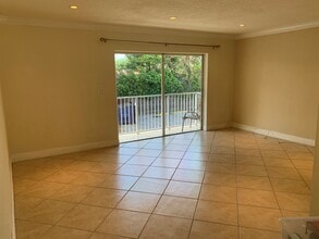 Building Photo - 8475 SW 94th St