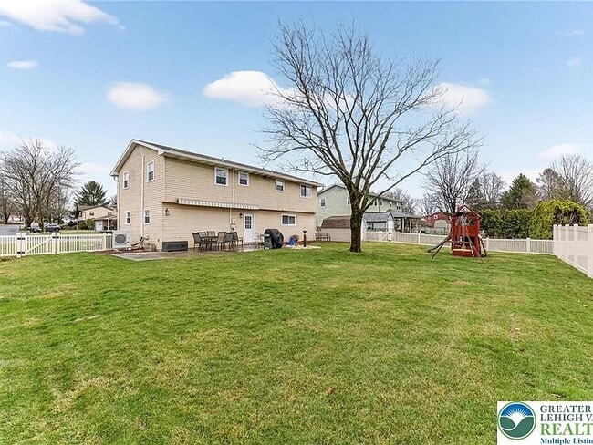 Building Photo - 1873 Molinaro Dr