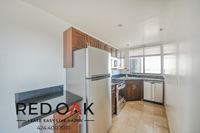 Foto del edificio - 8811 Burton Way