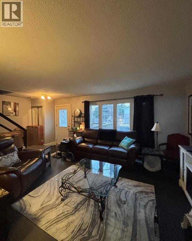 Building Photo - 1299 Willa Dr