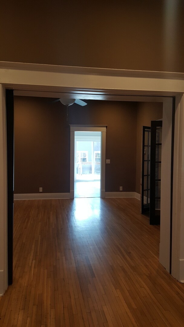 Building Photo - August lease-1207 Houston Street-$1700