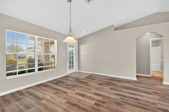 Building Photo - 1826 NE 18th Ave