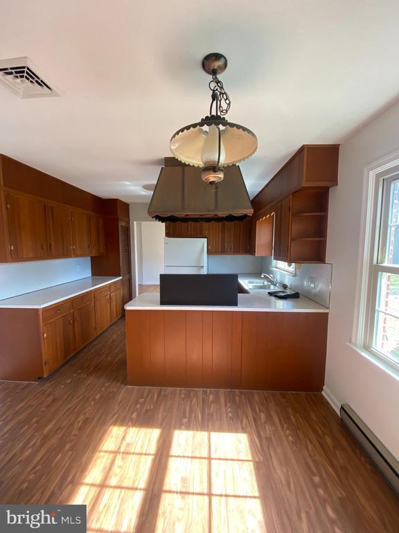 Building Photo - 1282 Stump Hall Rd