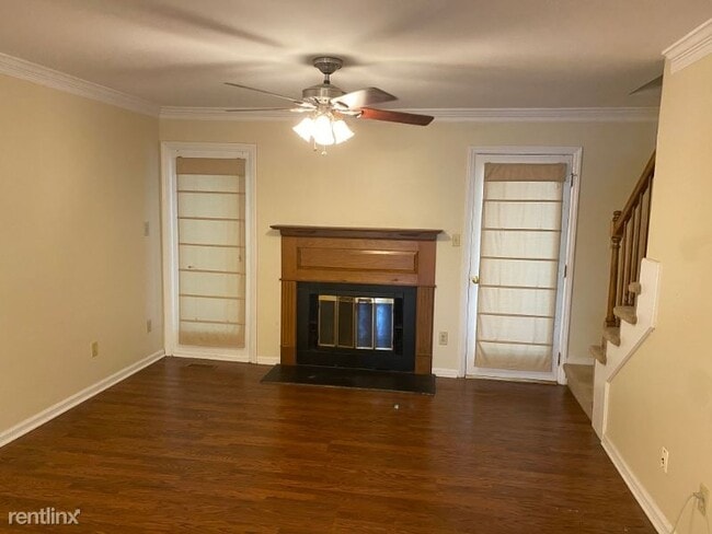 Building Photo - 3 br, 2.5 bath Townhome - 1927 Trexler Ct