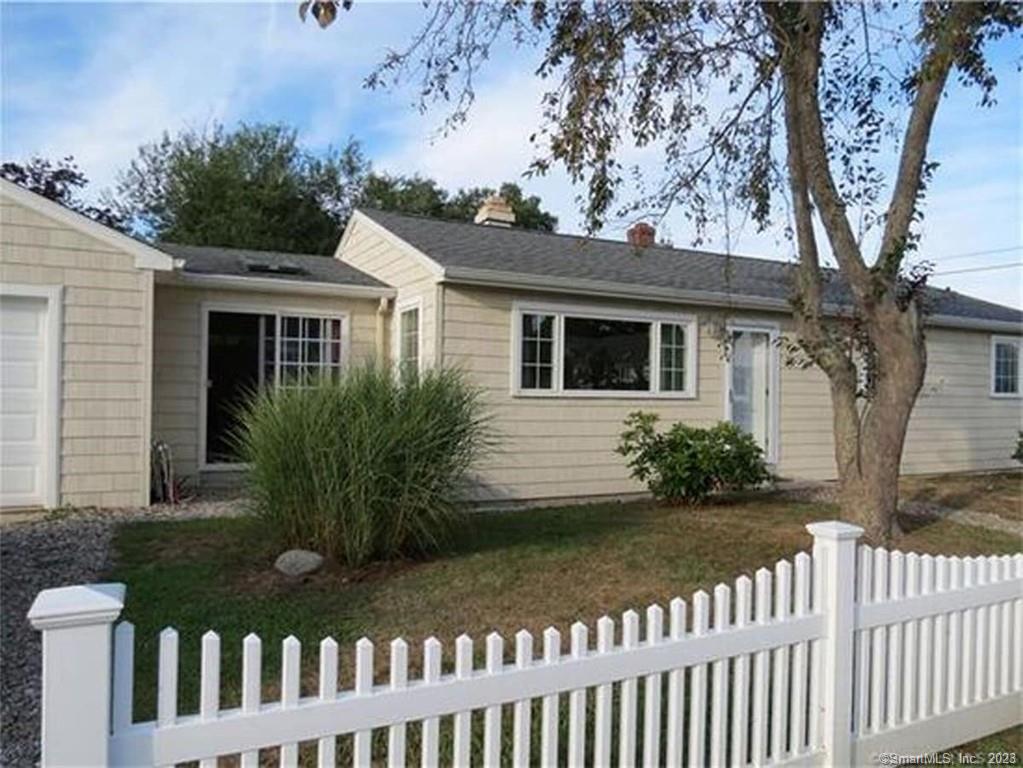 Primary Photo - 29 Club House Ln