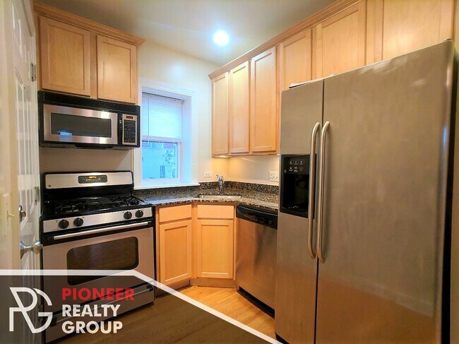 Foto del edificio - 3248 N Clifton Ave
