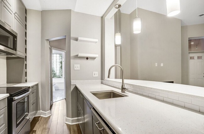 Foto del edificio - 1421 T St NW