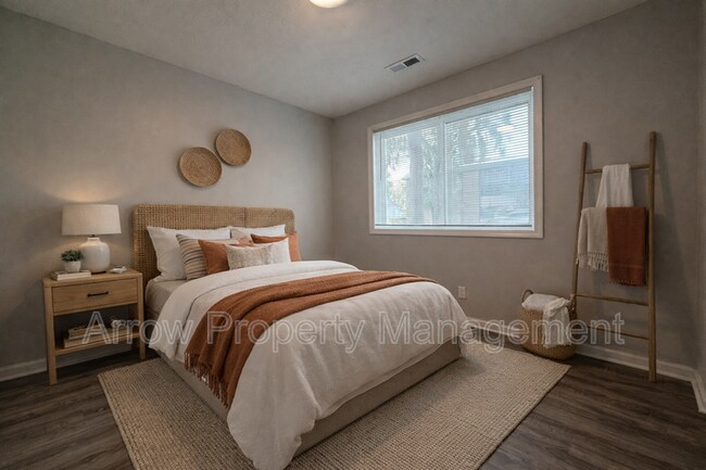 Building Photo - 660 S 20th St