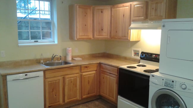 Building Photo - 6214 E Hemlock Dr