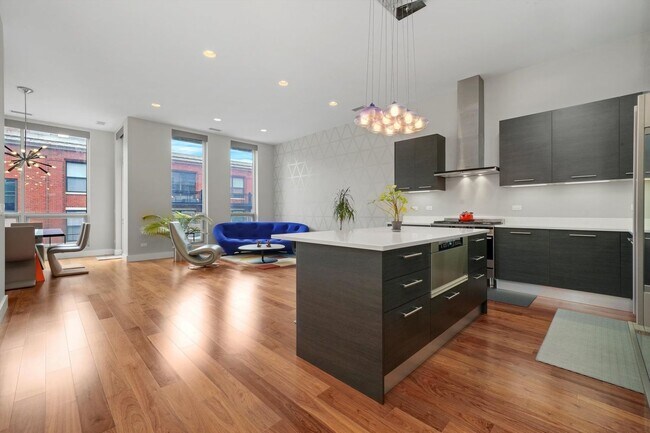 Foto del edificio - 128 S Aberdeen St