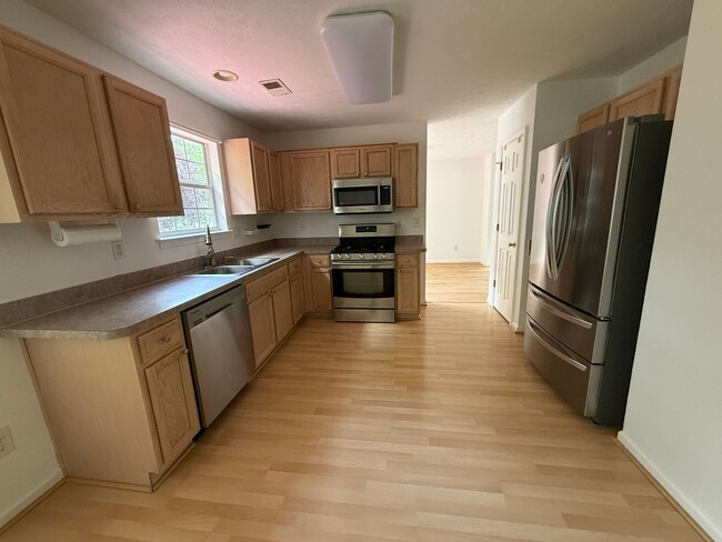 Building Photo - Single-Family home in the Springhill neighborhood off News Road in Williamsburg!