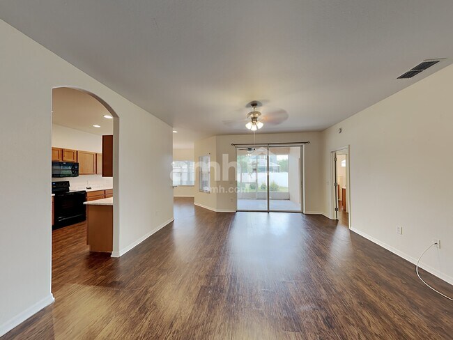 Foto del edificio - 10707 Carloway Hills Dr