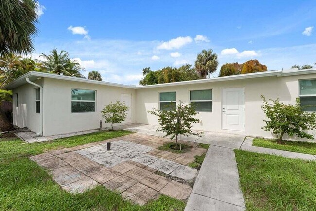 Foto del edificio - 121 S Lake Dr