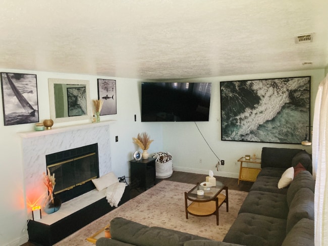Foto del edificio - 1545 S Ash Creek Dr