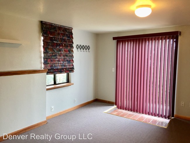 Building Photo - 4 br, 3 bath House - 6162 S Kenton Way