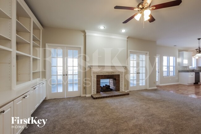 Foto del edificio - 7804 Conifer Cir