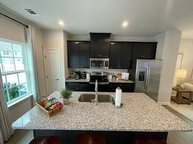 Foto del edificio - 420 Park Ave