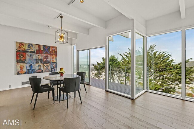 Foto del edificio - 3 br, 3 bath House - 862 Pacheco