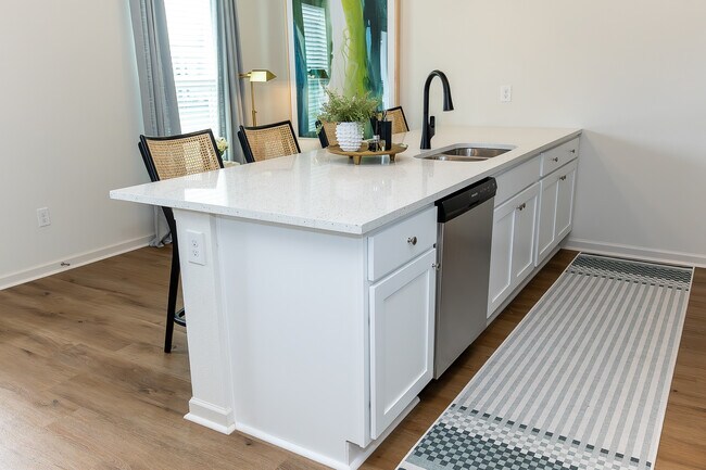 BPP - Magnolia Model Home-Web-0011 (26).jpg - Sweetwater Point Cottages