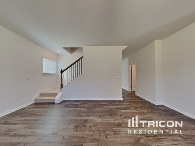 Building Photo - 44 Red Cedar Wy