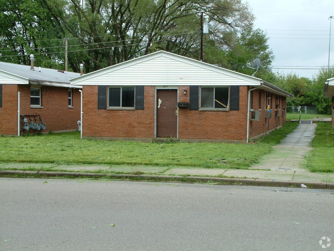 Building Photo - 283-287 Hunter Ave