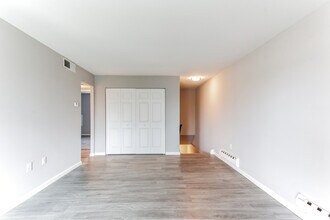 Living Room - Newpointe Apartments