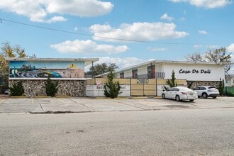 Building Photo - 2810 Beauchamp St