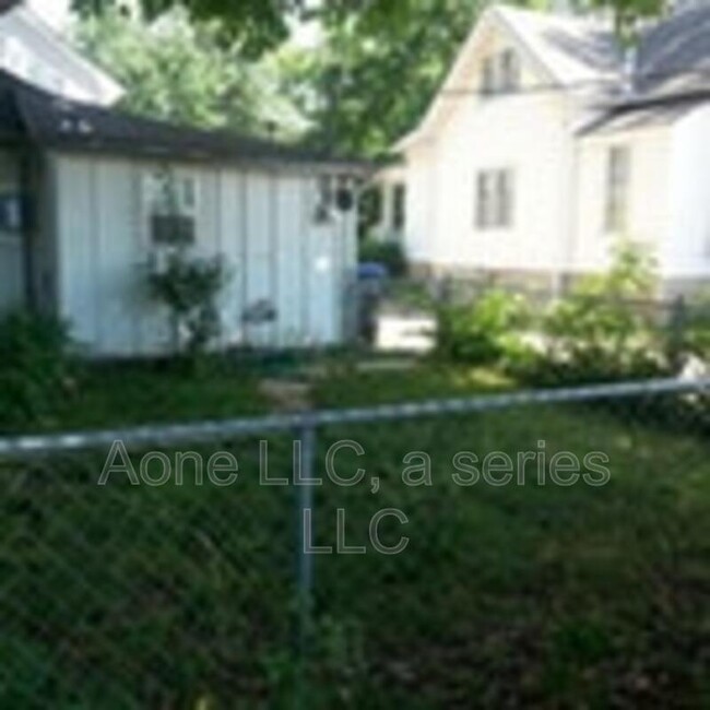 Foto del edificio - 717 SW Lincoln St