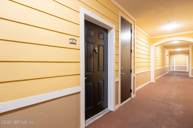 Foto del edificio - 8539 Gate Pkwy W