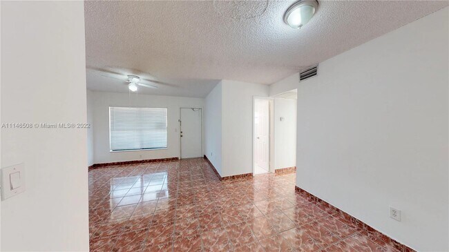 Foto del edificio - 6675 W 26th Ct