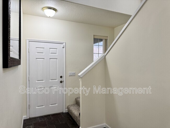 Foto del edificio - 255 NE 74th Ave