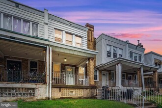 Building Photo - 6465 Ditman St