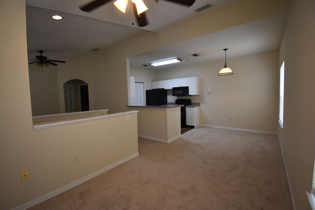 Foto del edificio - 862 Grand Regency Pointe