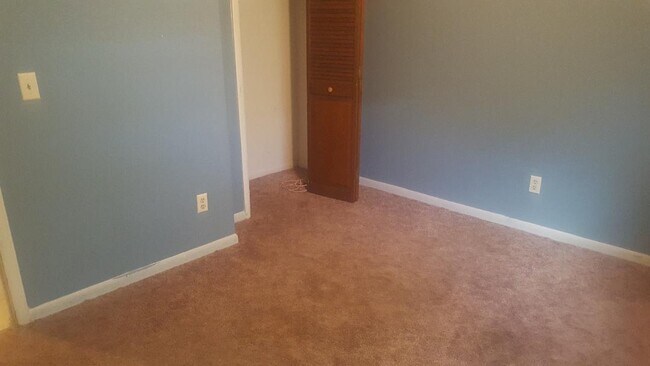 Foto del edificio - 360 S 7th St