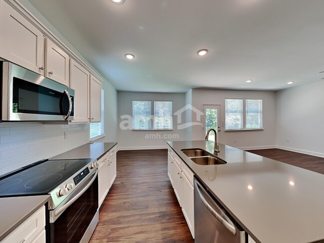 Building Photo - 4947 Pebble Bridge Wy