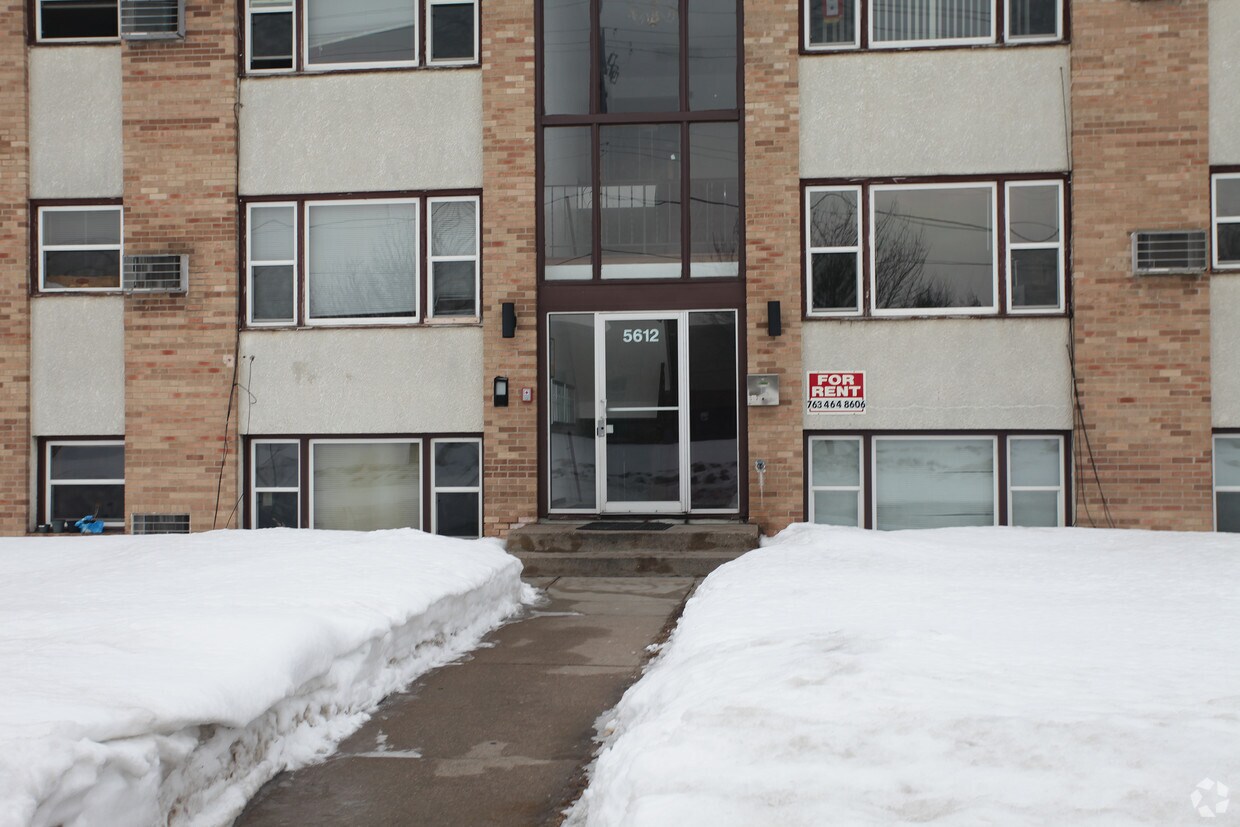 Foto del edificio - 5612 7th St NE