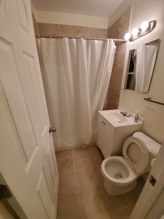Bathroom - 241 W 23rd St