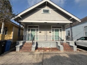 Building Photo - 8421 Cohn St