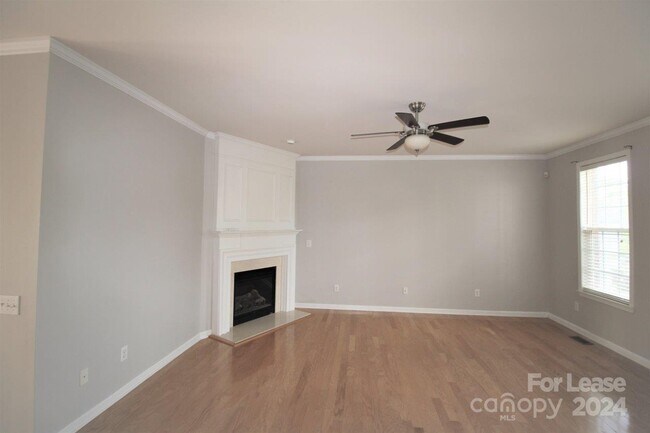 Building Photo - 11324 Costigan Ln