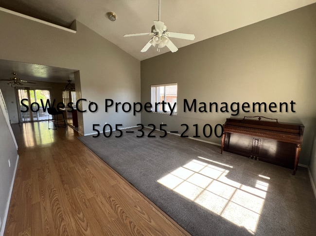 Building Photo - 3300 Majesta Pl