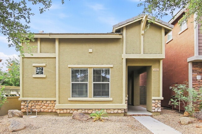 Building Photo - 4361 E Selena Dr