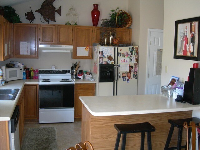 Building Photo - 3BR 2BA One level, West Knox off Westland