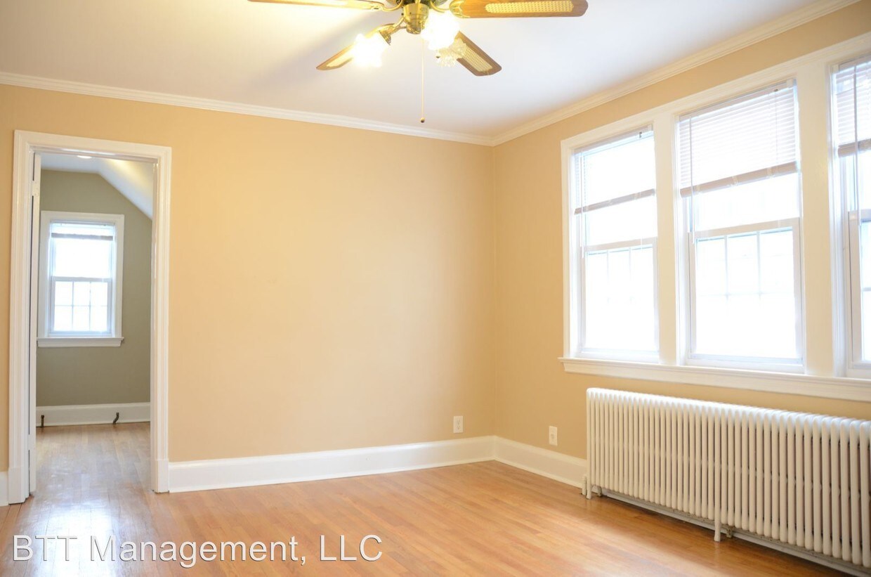 Foto principal - 8201 Flower Ave