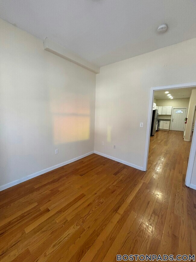 Foto del edificio - 16 Chelsea St