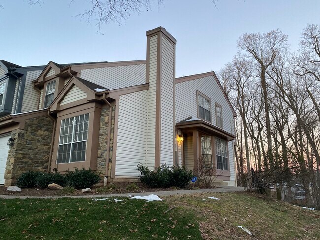 Building Photo - 49 Tivoli Lake Ct