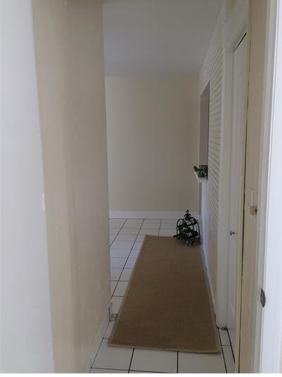 Hallway - 380 SE 12th Ave