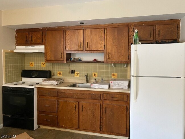 Foto del edificio - 244 Conklintown Rd