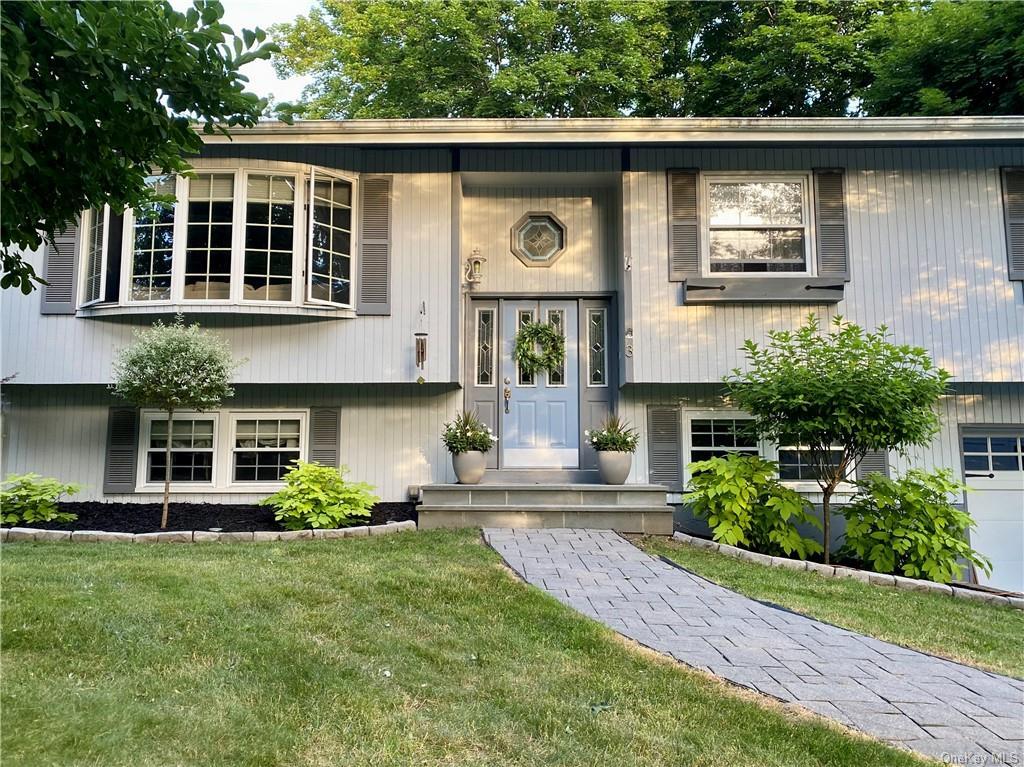 Primary Photo - 3 Elmwood Dr
