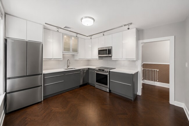 Building Photo - 4410 Manayunk Ave